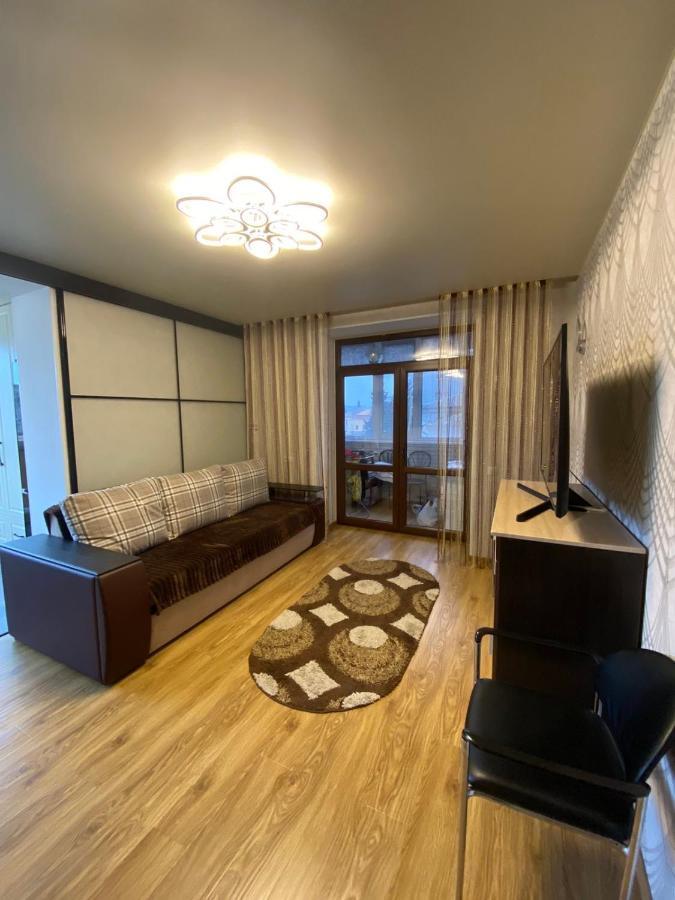 Apartment Premium Vip Berdychiv Exterior foto